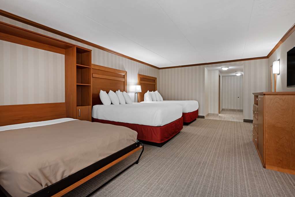 Фото Best Western Plus Port O'Call Hotel