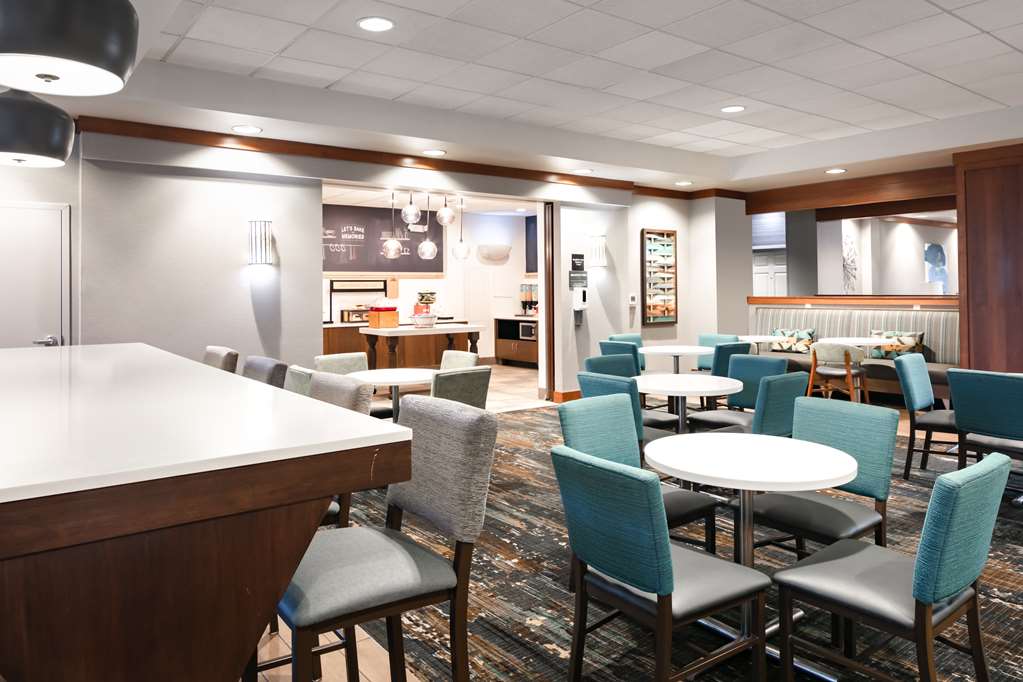 Фото Hampton Inn Council Bluffs
