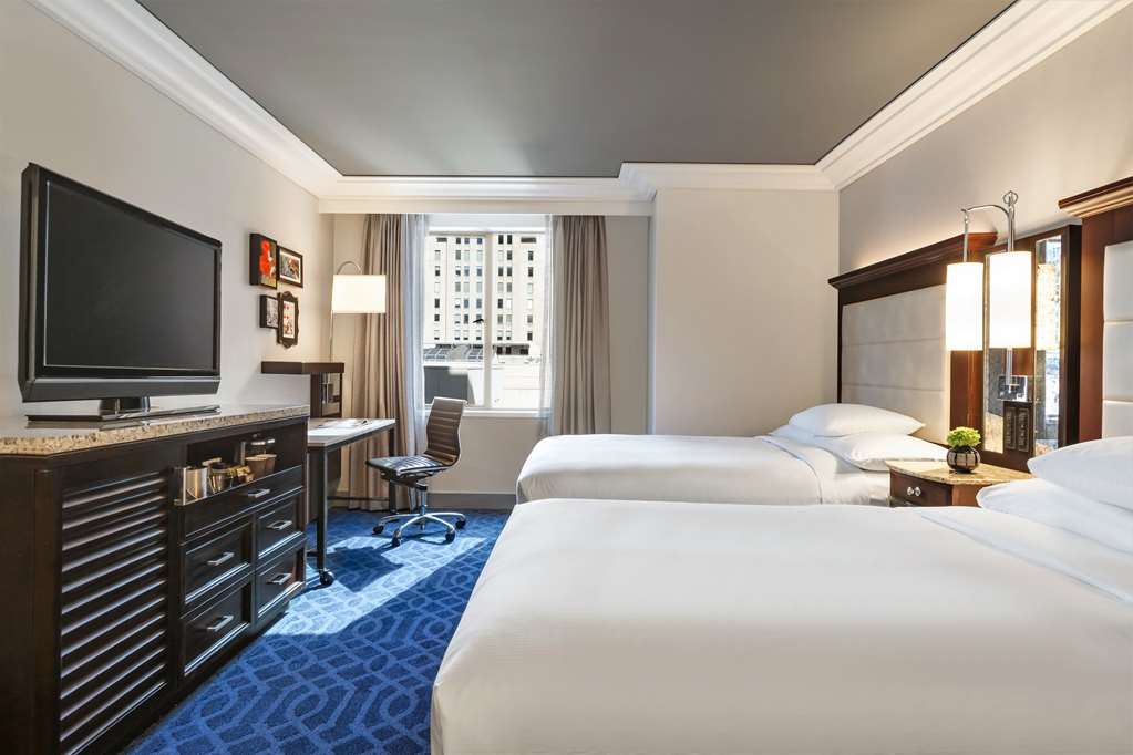 Фото Hilton Checkers