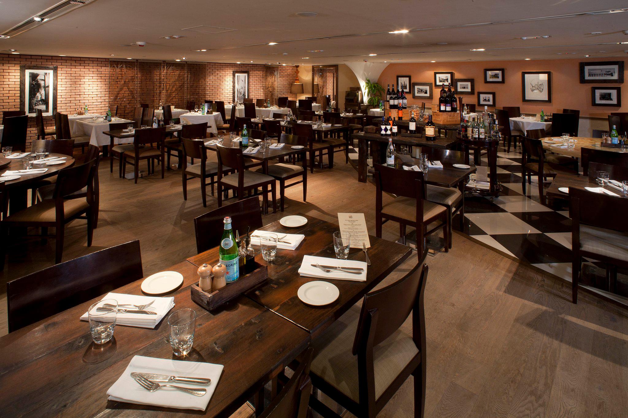 Фото Holiday Inn Golden Mile Hong Kong