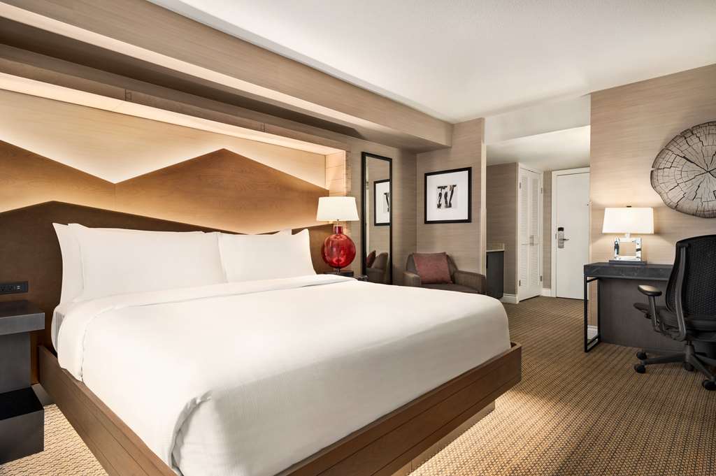 Фото Hilton Vancouver Airport