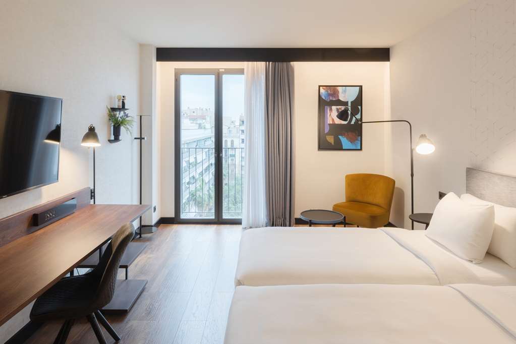 Фото Radisson Blu 1882 Hotel, Barcelona Sagrada Familia