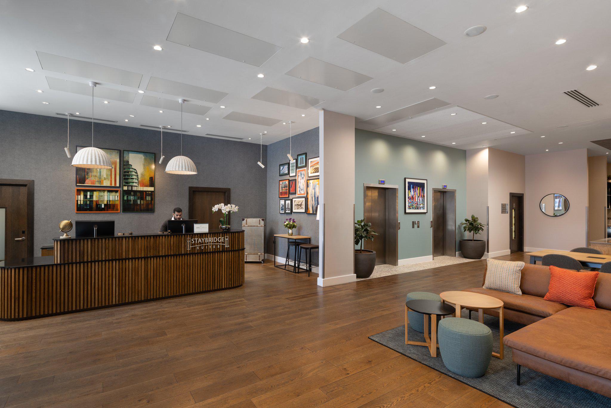 Фото Staybridge Suites London - Vauxhall, an Ihg Hotel