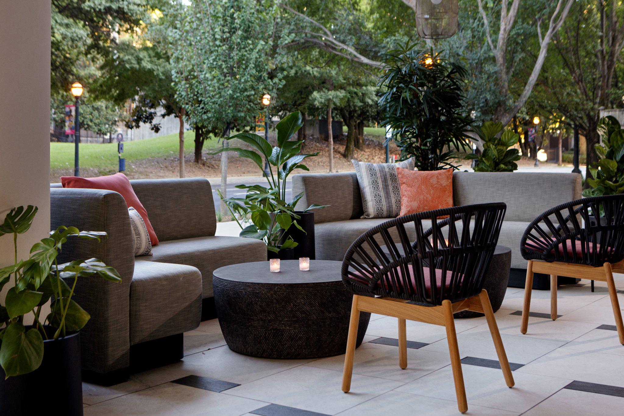 Фото Kimpton Shane Hotel an IHG hotel