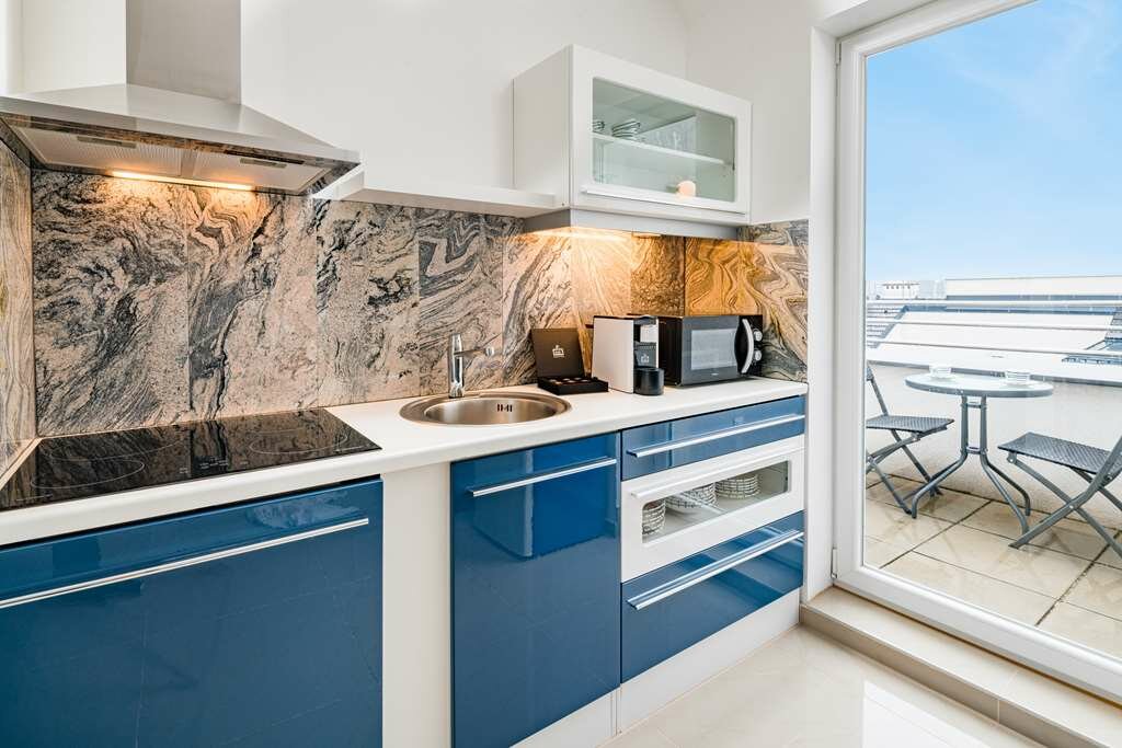 Фото Best Western Plus Celebrity Suites