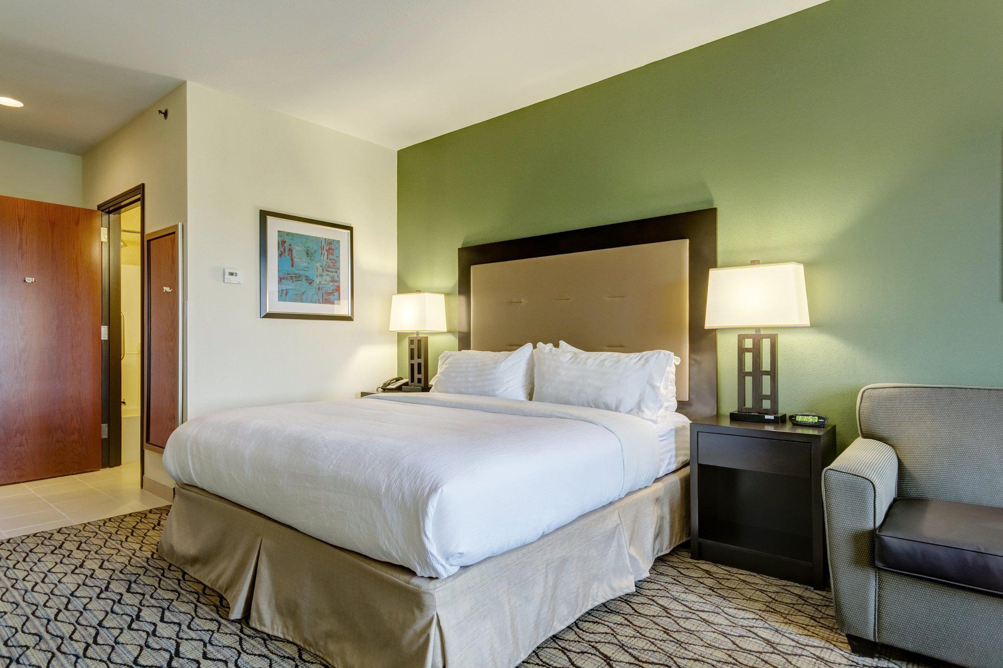 Фото Holiday Inn Poplar Bluff by Ihg