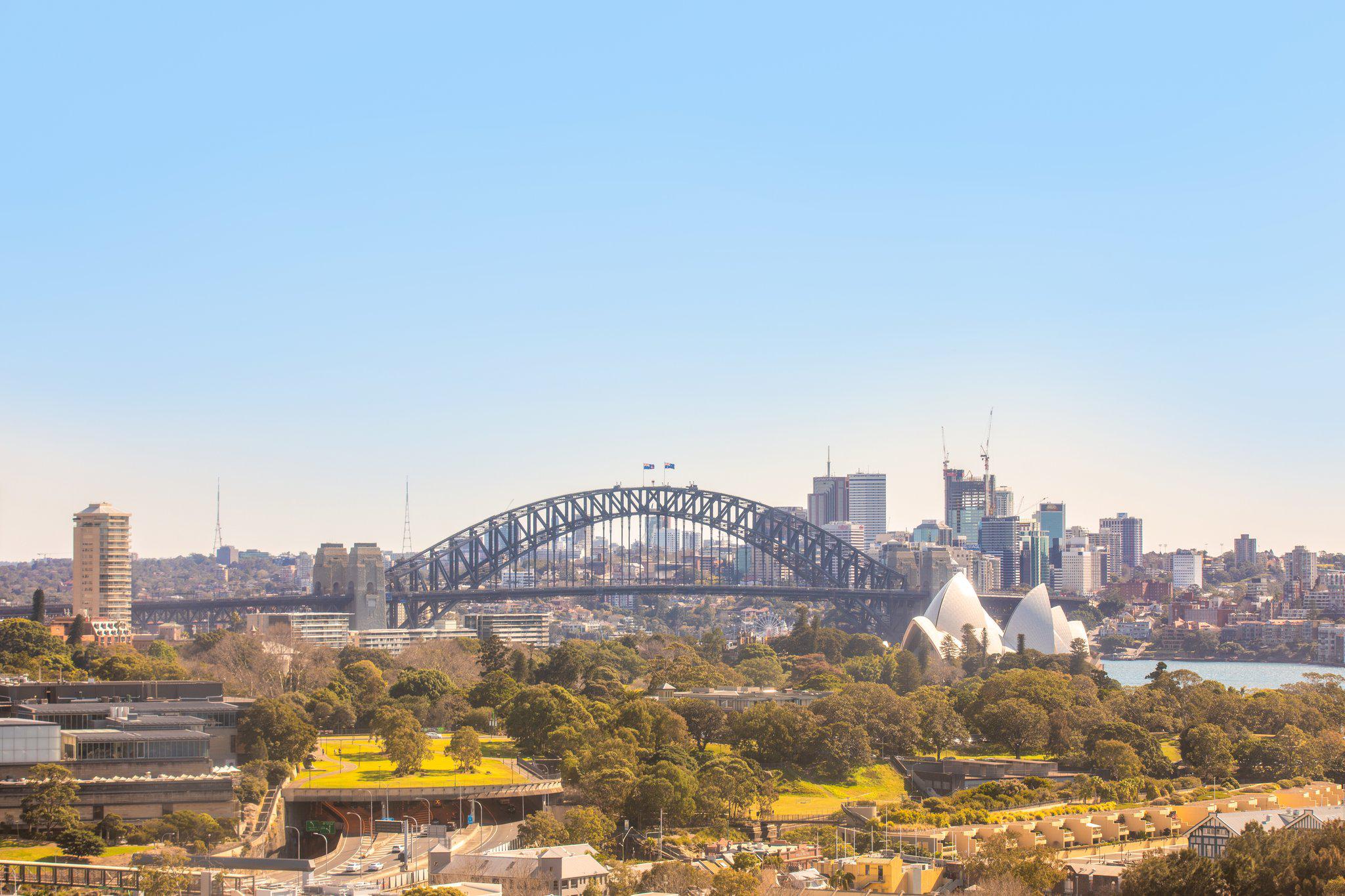 Фото Holiday Inn Sydney Potts Point