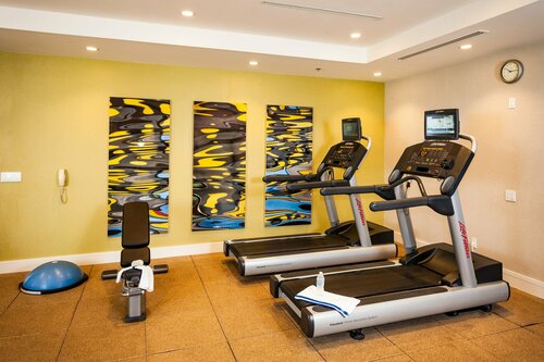Гостиница Holiday Inn Express at Monterey Bay, an Ihg Hotel в Монтерее
