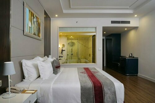 Гостиница Vinpearl Hotel Ha Tinh в Хатини