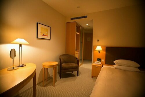 Гостиница Oarks Canal Park Hotel Toyama в Тояме