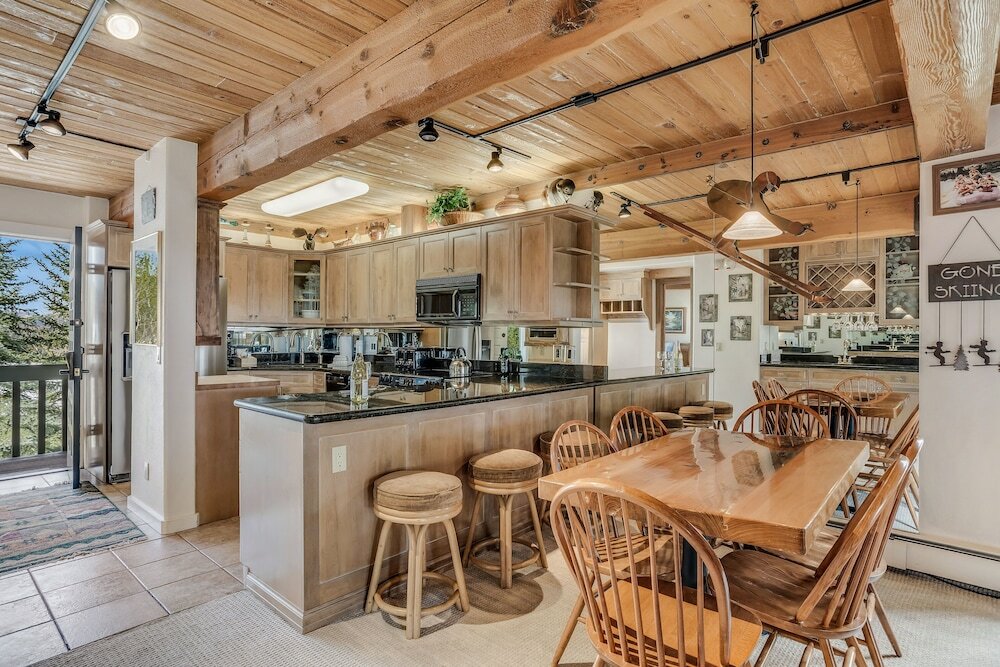 Фото Laurelwood, A Destination Residence
