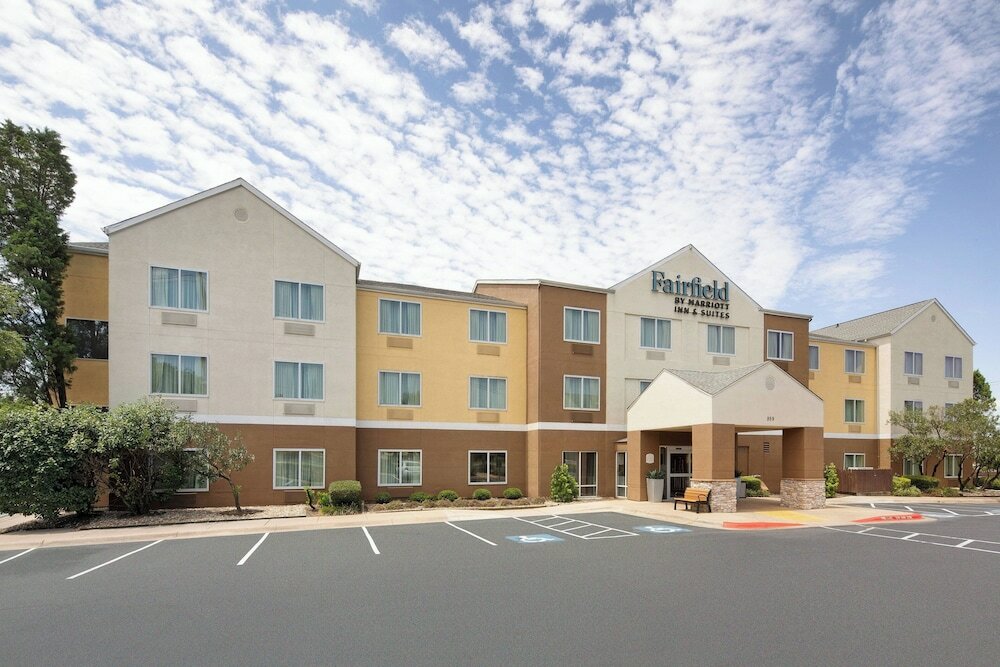 Фото Fairfield Inn & Suites by Marriott Austin-University Area
