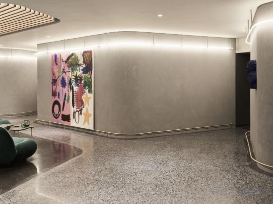 Фото Perianth Hotel