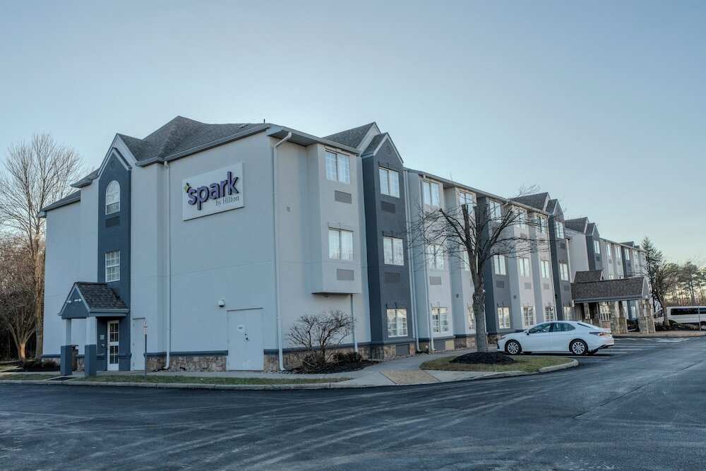 Фото Comfort Inn & Suites Airport Dulles - Gateway