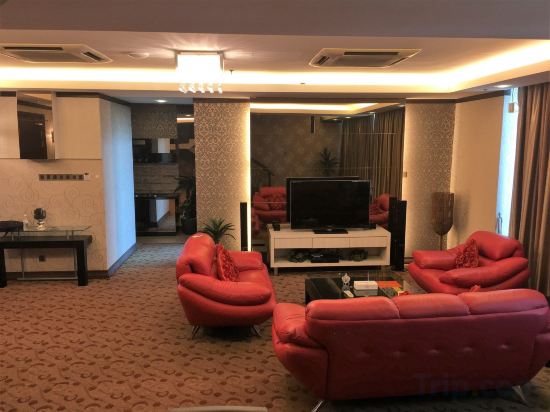 Фото Kinta Riverfront Hotel & Suites