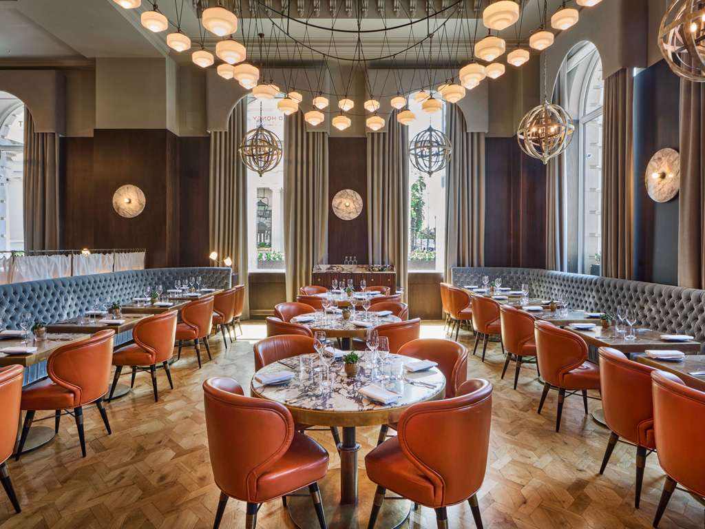 Фото Sofitel London St James