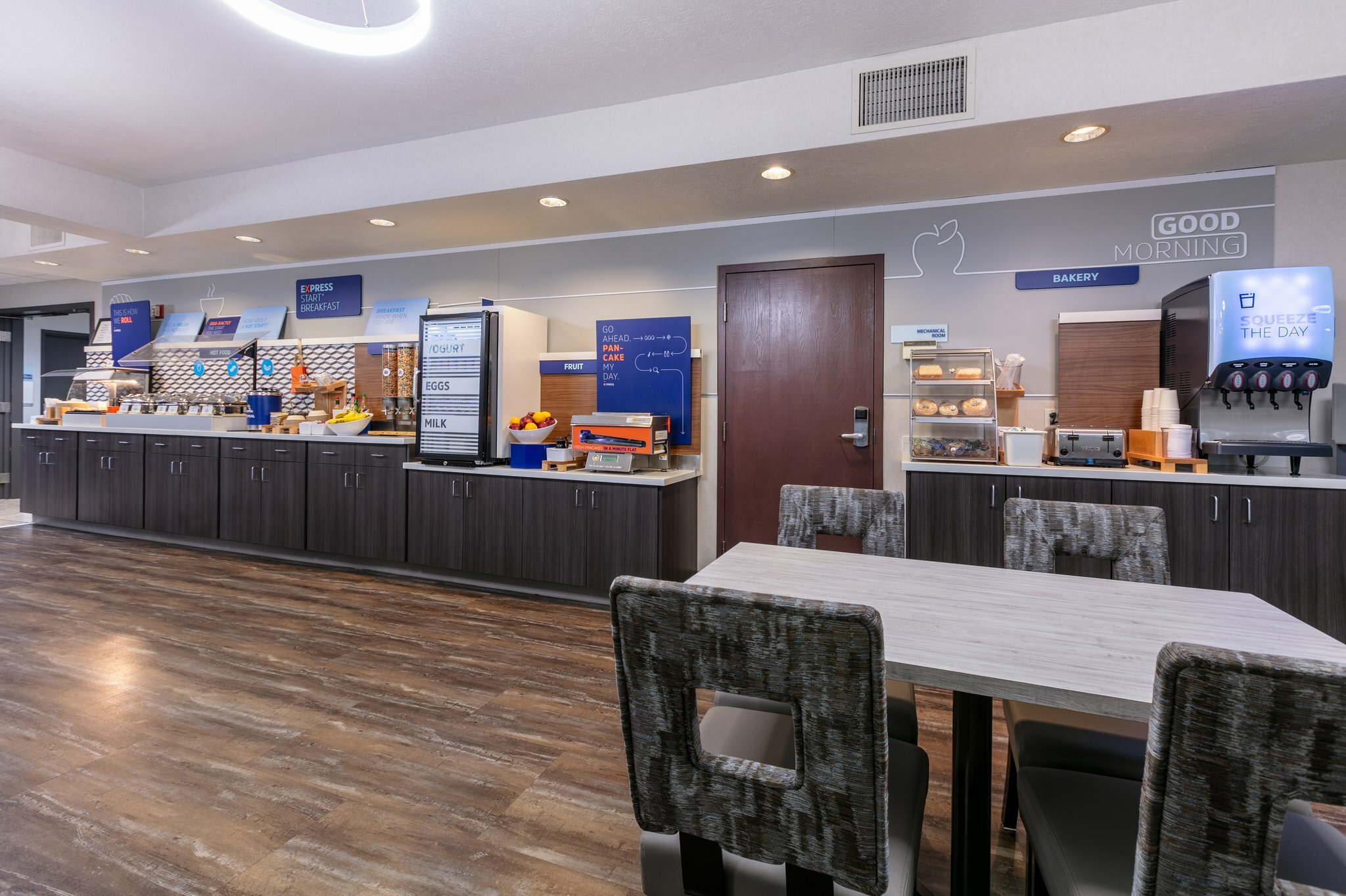 Фото Holiday Inn Express Spokane-Valley, an Ihg Hotel