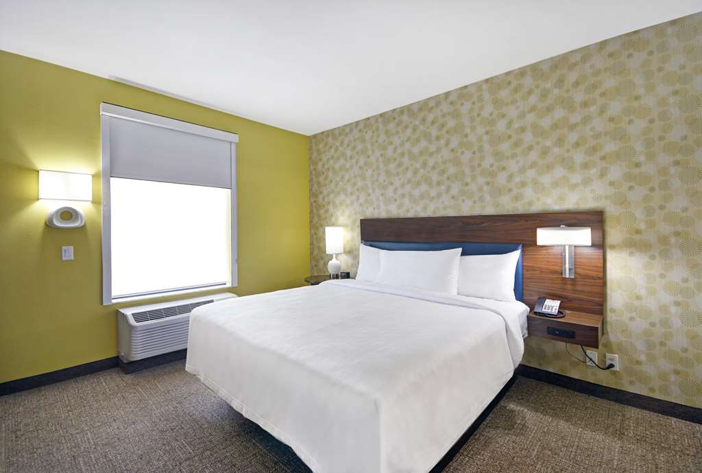Фото Home2 Suites by Hilton Dallas DeSoto