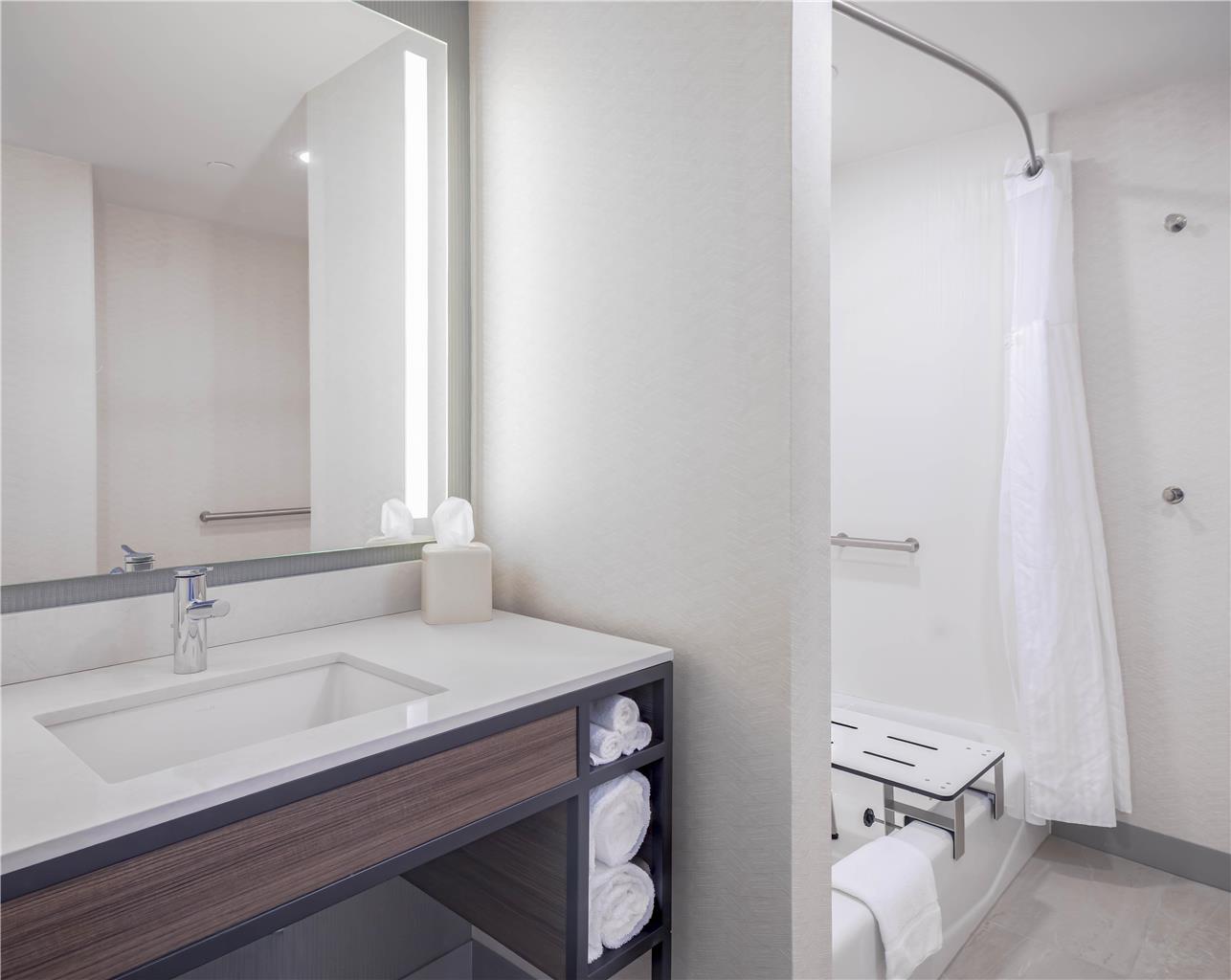 Фото Hilton Garden Inn Des Moines/Urbandale