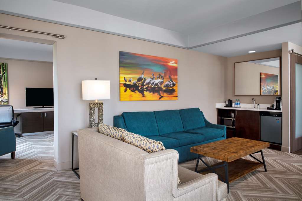 Фото Hilton Garden Inn Mobile Downtown