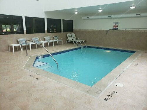 Гостиница A Victory Suites Warren в Уоррене