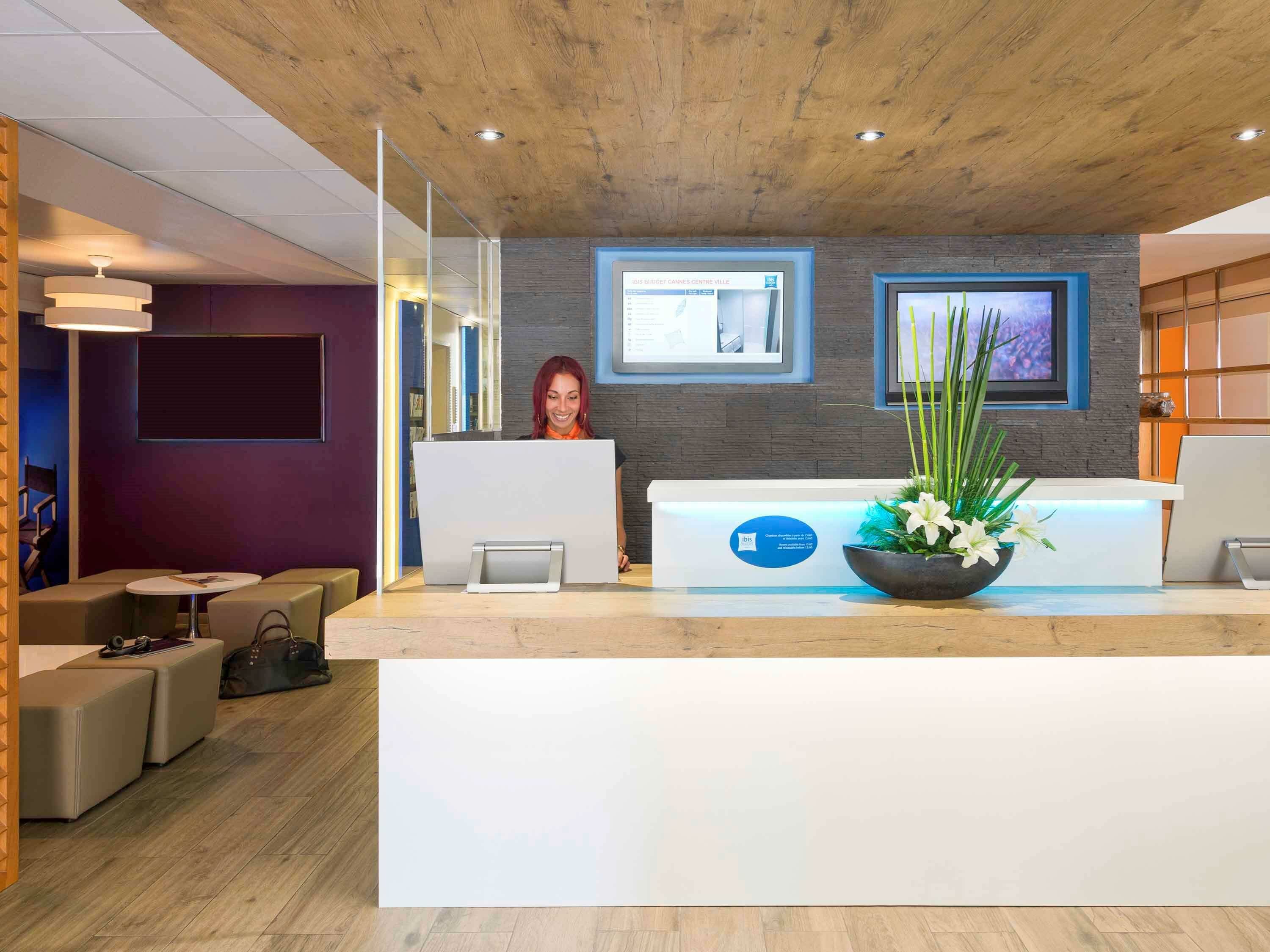 Фото Ibis budget Cannes Centre Ville