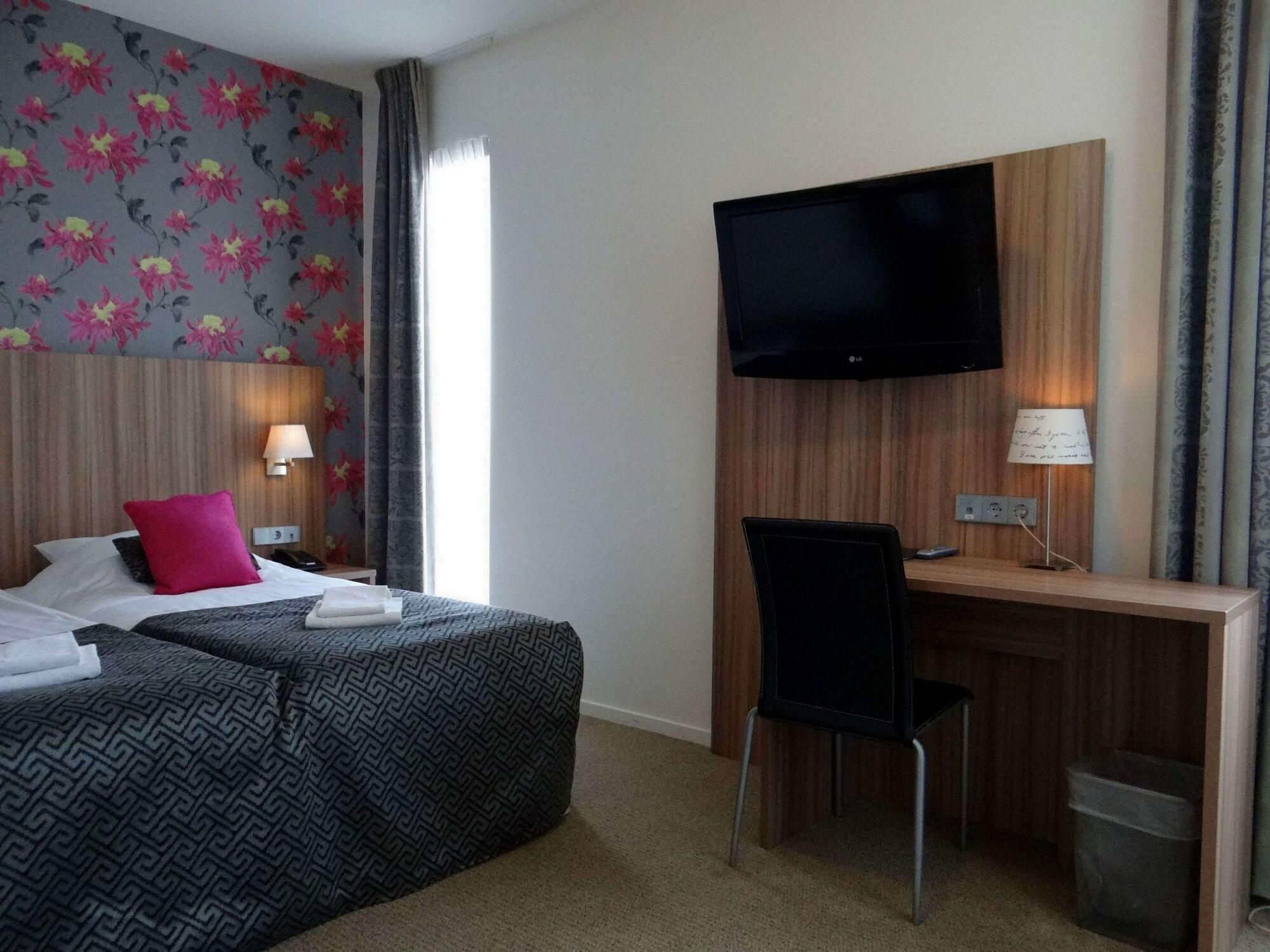 Фото Martini Hotel