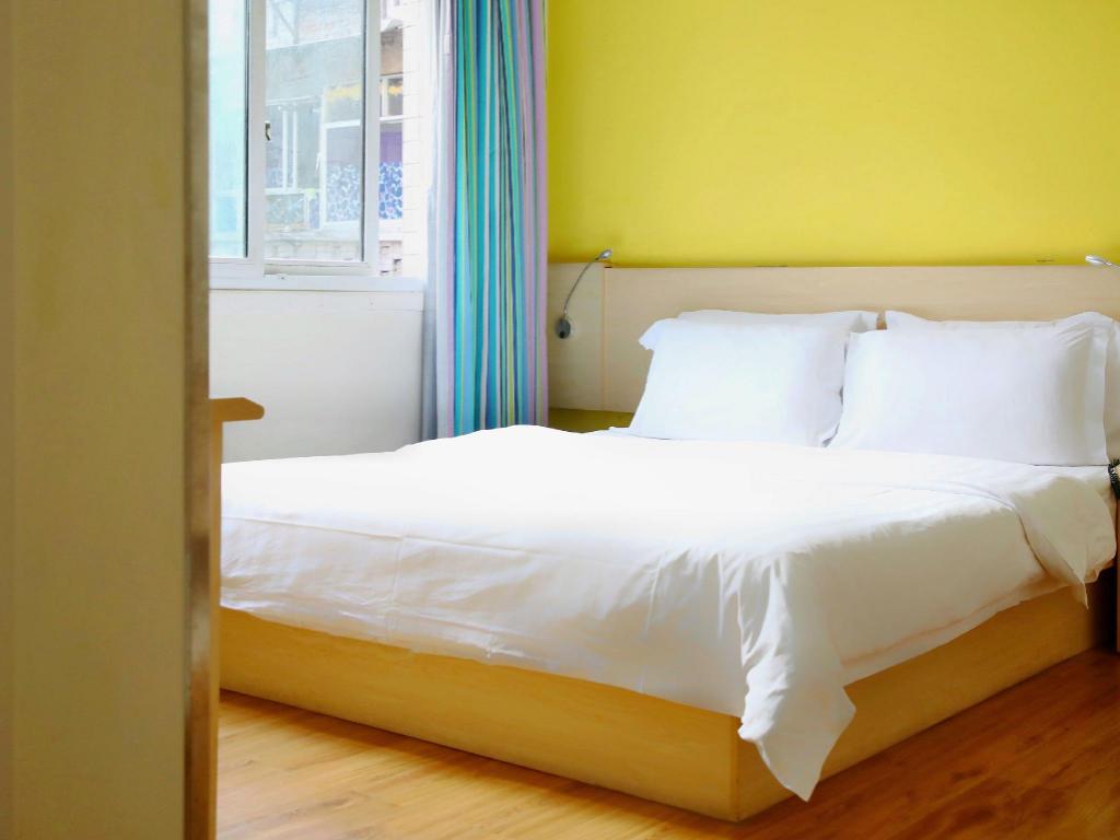 Фото 7Days Inn Chain Hotel Chongqing Wanzhou Gaosuntang Chongbai