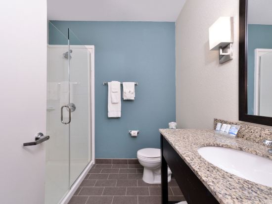 Фото Sleep Inn & Suites