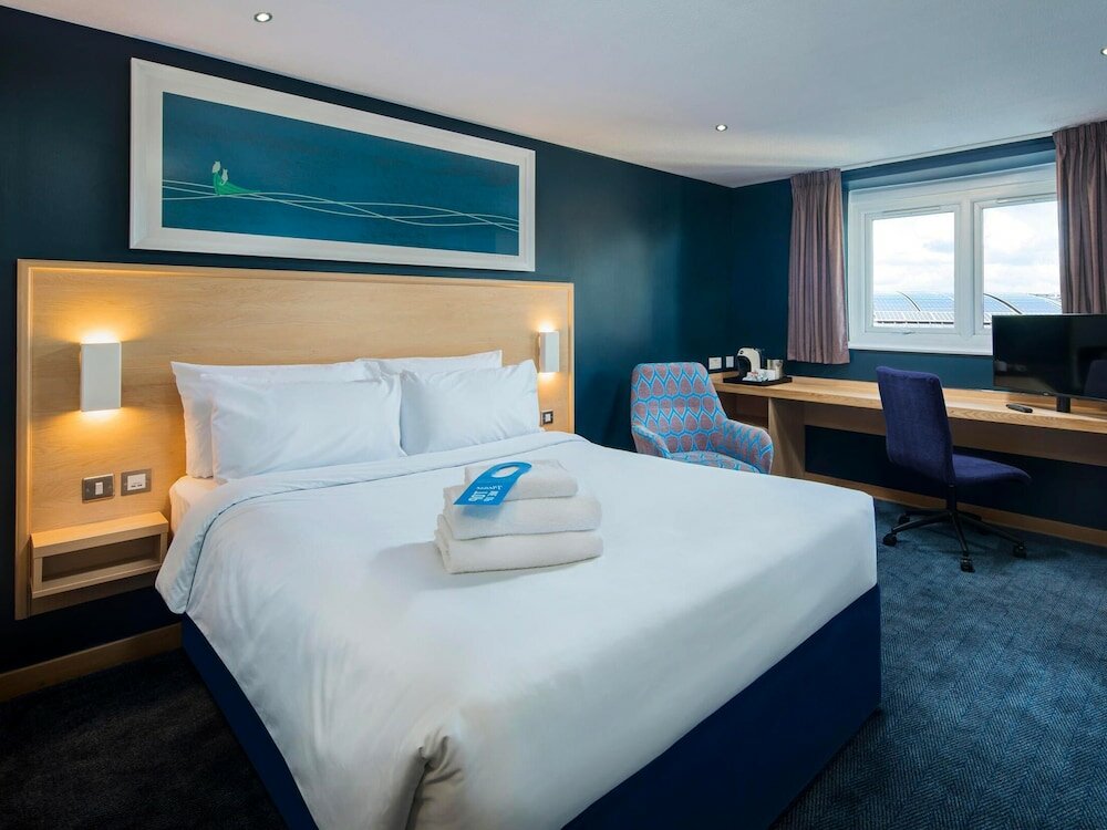 Фото Travelodge Manchester Ancoats Hotel