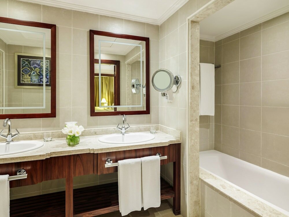 Фото Mövenpick Hotel & Residence Hajar Tower Makkah