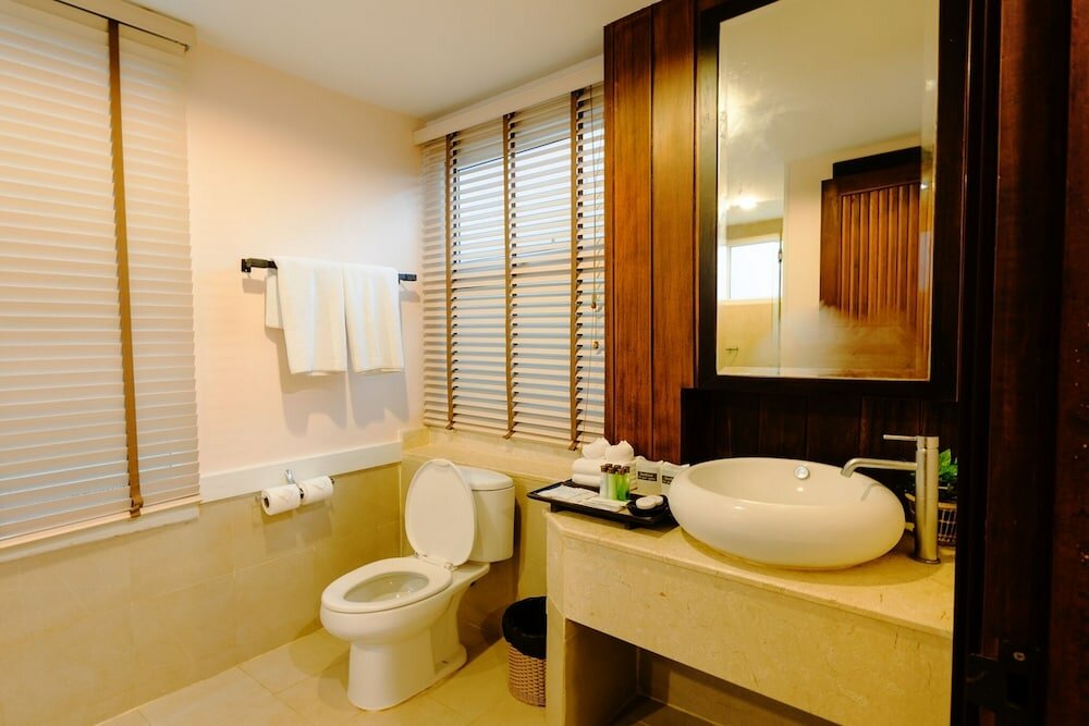 Фото Anyavee Tubkaek Beach Resort