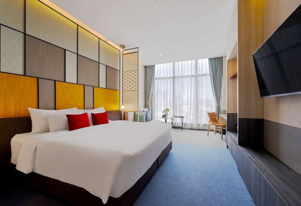 Фото Ramada Plaza by Wyndham Bangkok Sukhumvit 48