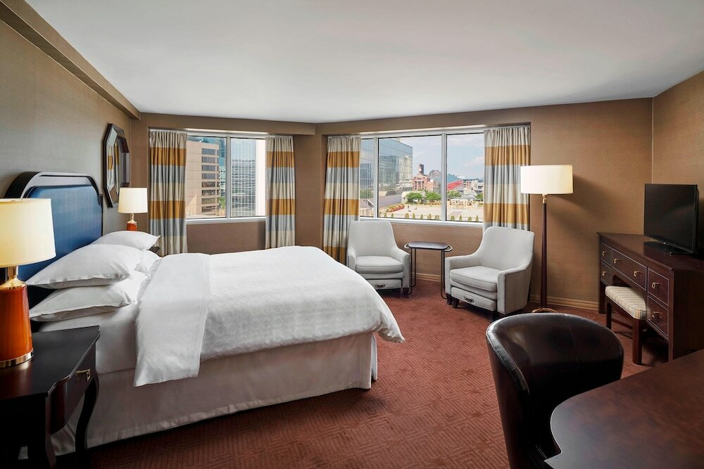 Фото Sheraton Inner Harbor Hotel