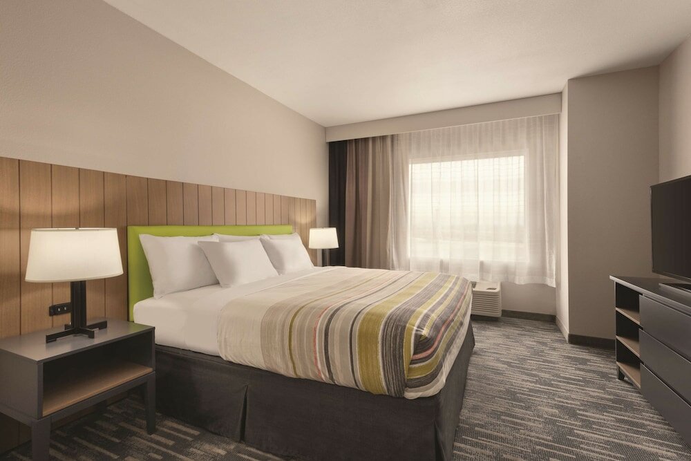 Фото Country Inn & Suites by Radisson, Oklahoma City-Bricktown, Ok