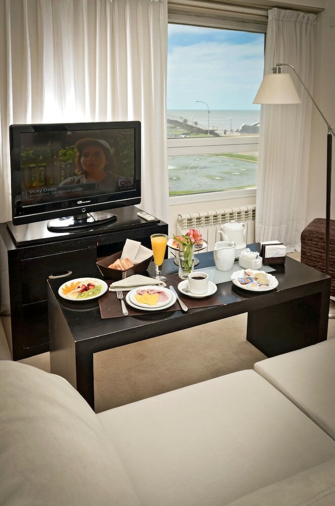 Фото Hotel Iruña