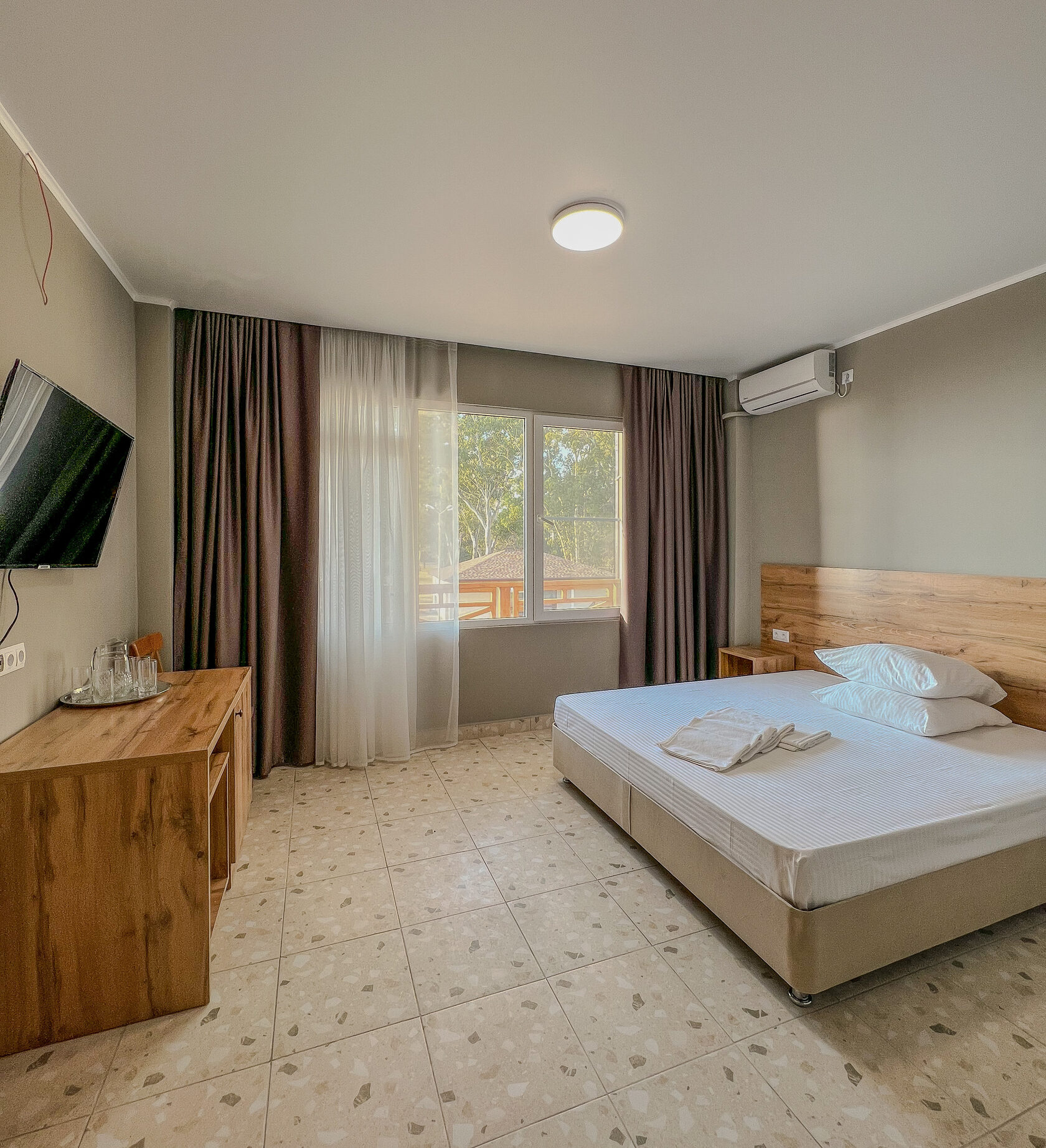 Фото Отель Napra