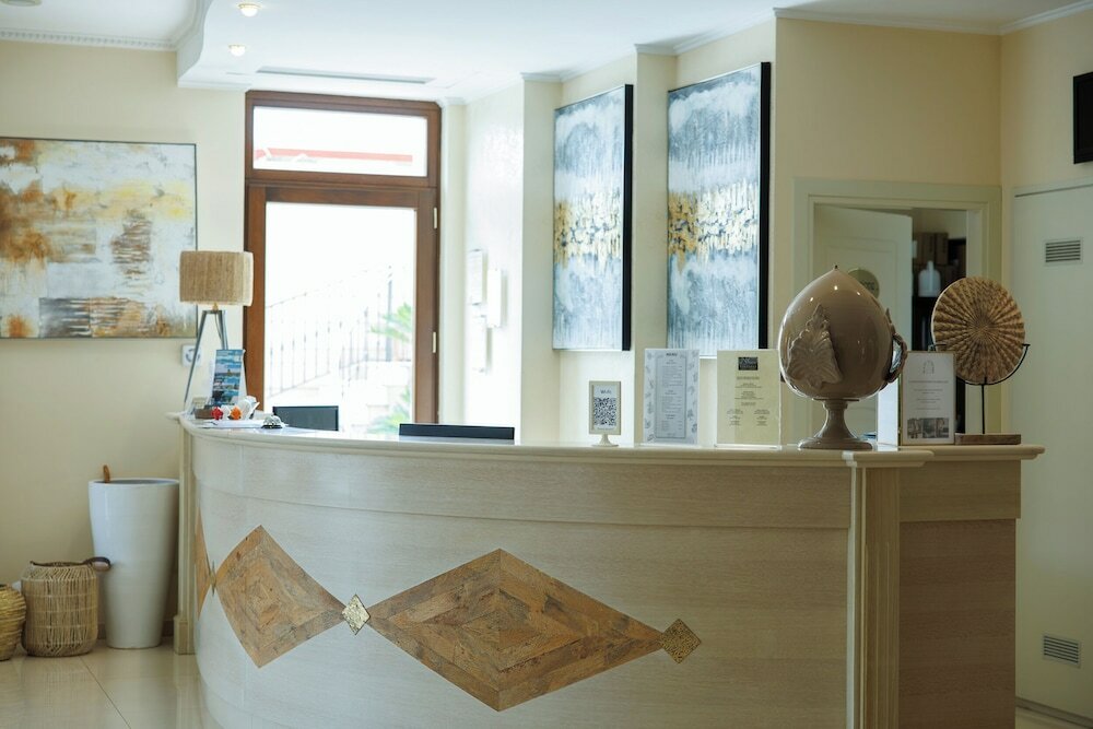 Фото Albatres Palace Hotel