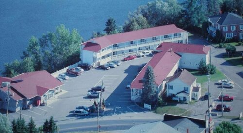 Гостиница Hill Top Motel & Restaurant в Провинции Нью-Брансуик