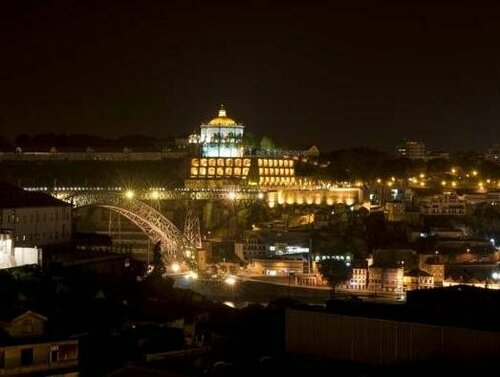 Внешний вид отеля Cale Guest House в Порту, фото 1