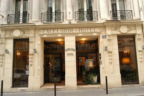 Гостиница Hotel Excelsior Batignolles в Париже