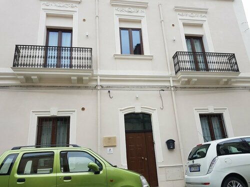 Гостиница Handy в Бриндизи