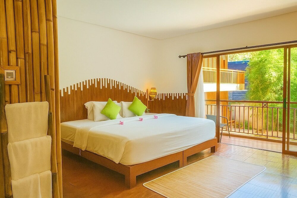 Фото Karang Lila Bhuana