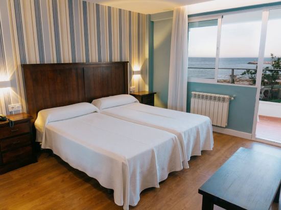 Фото Hotel La Barracuda