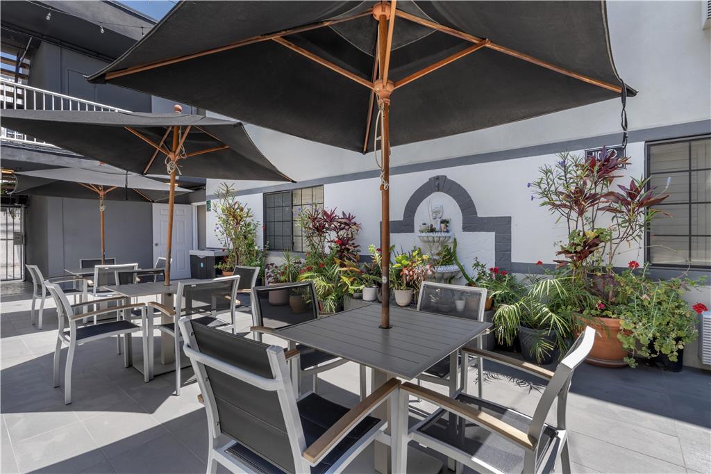 Фото SureStay Hotel by Best Western Beverly Hills West La