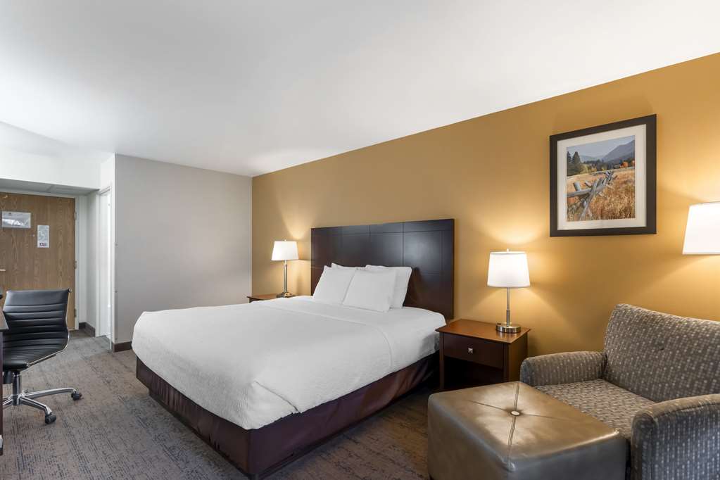 Фото Best Western Yellowstone Crossing