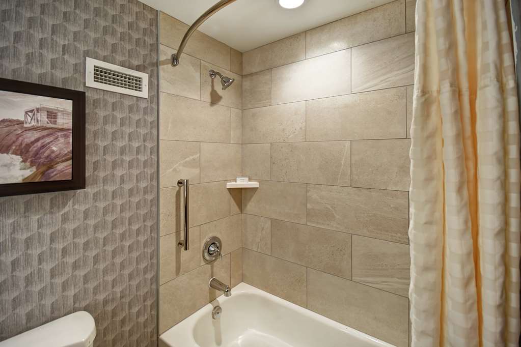Фото Embassy Suites Little Rock