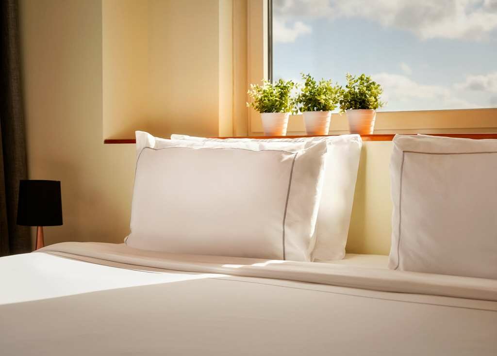 Фото Park Plaza Victoria London