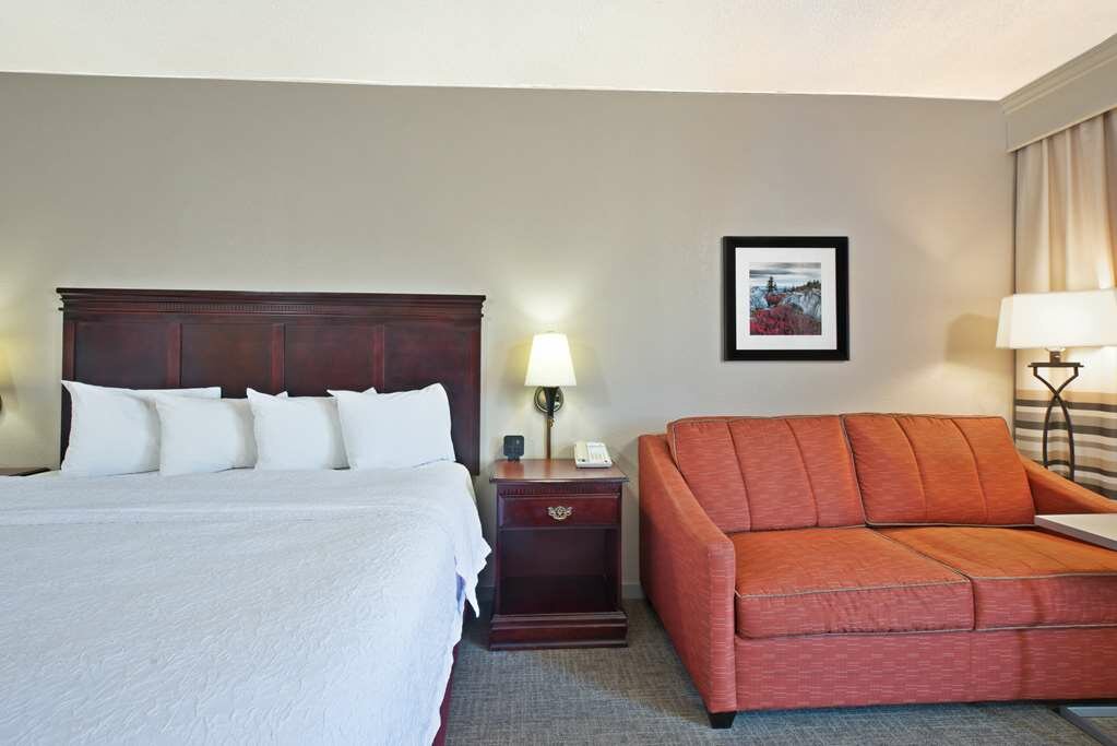 Фото Hampton Inn Huntington/Barboursville