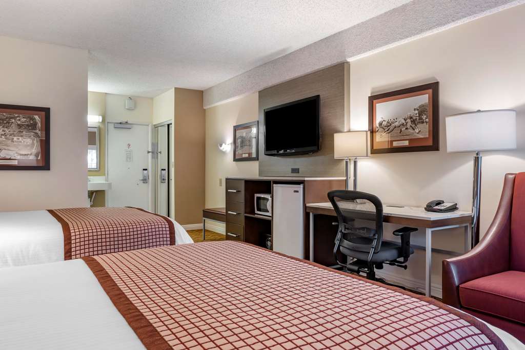 Фото Best Western Plus Thousand Oaks Inn
